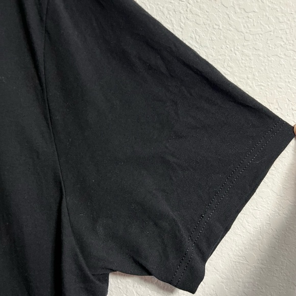 Maui Strong Graphic Tee - Picture 5 of 6